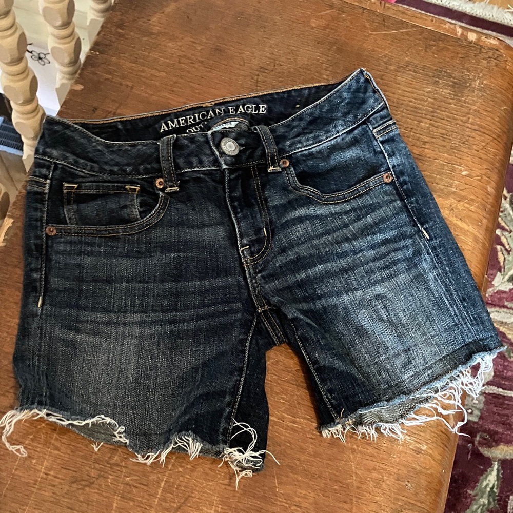 3/30$ American Eagle Outfitters Dark Blue Denim Jeans